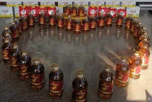 疫情無情，翔工有愛，復(fù)工第一天領(lǐng)中秋福利