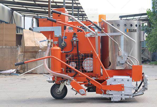 道路劃線機(jī)客戶(hù)擔(dān)心的問(wèn)題，一一解決